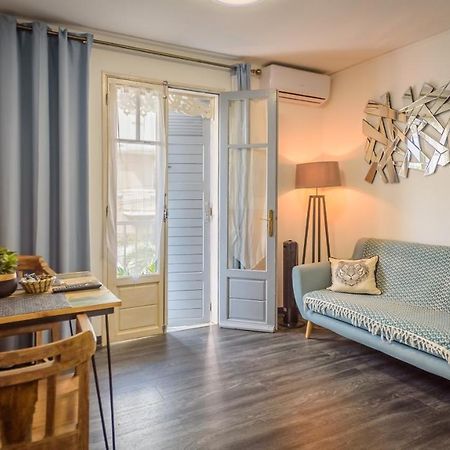 Appartements Et Chambres En Coeur De Ville Saint-Denis - Entree Autonome - Check In 14H30- Buitenkant foto